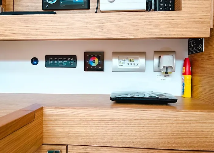 Neverquiet - Solaris 50 *