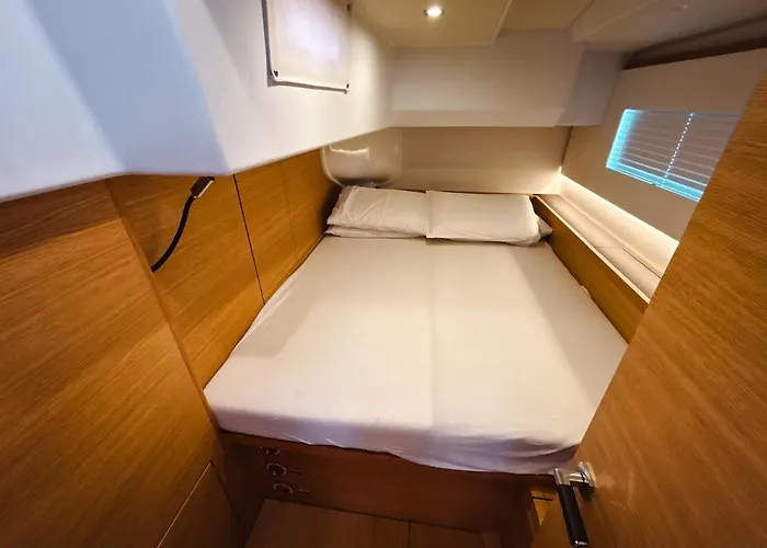 Bådhotel Neverquiet - Solaris 50